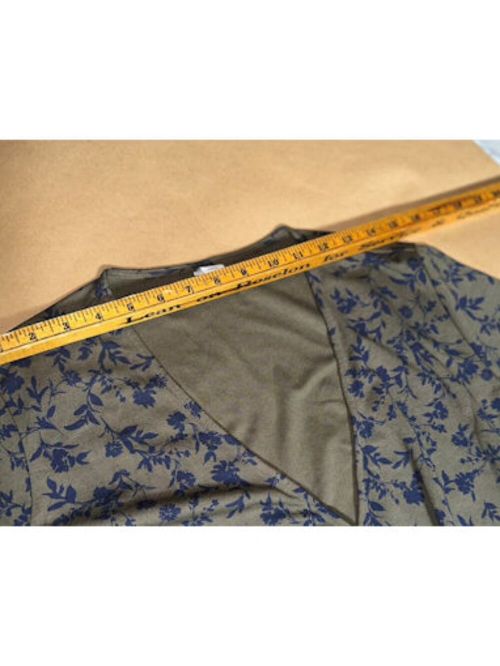 NWT Old Navy Olive Green Wrap Dress, Blue Flowers, Large Petite - Picture 10 of 11